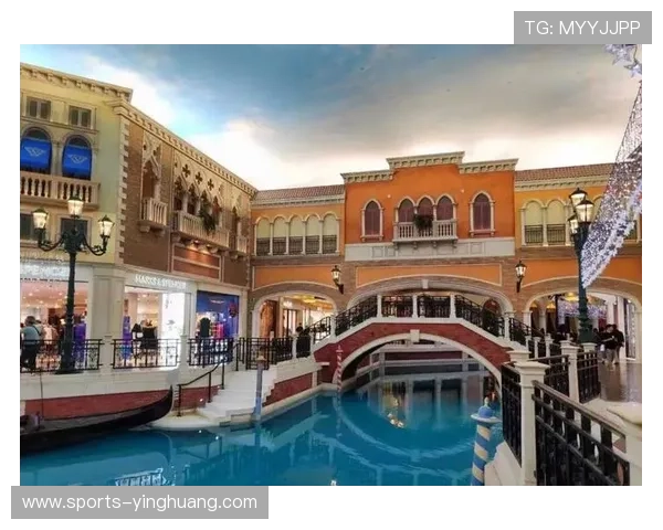 澳门巴黎人评价：游客对赌场、餐饮和购物环境的真实反馈与建议